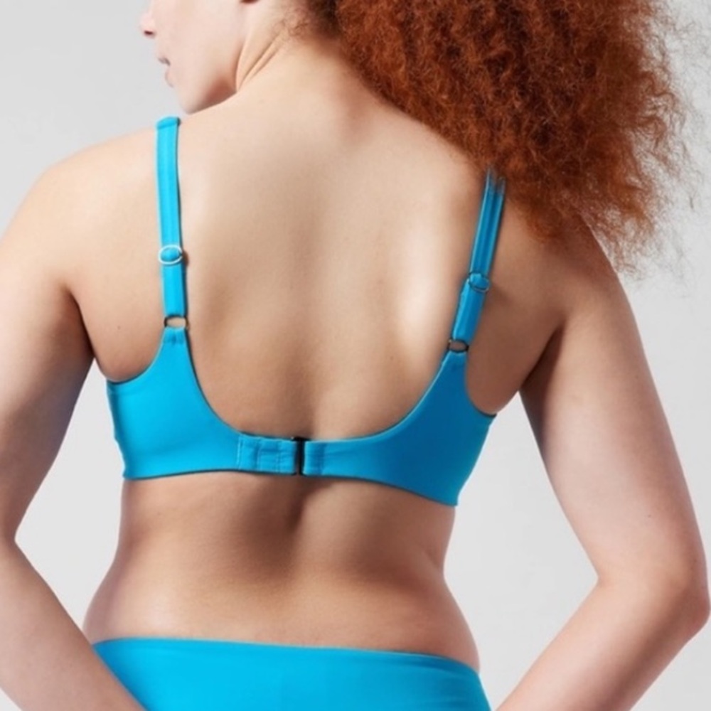 NWT ATHLETA BONDI 36 BC BRA CUP BIKINI TOP UNDERWIRE - ADJUSTABLE FIT QUICK DRY - Picture 2 of 11